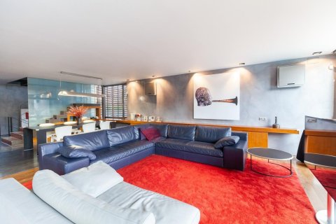 Сasa de 5 dormitorios en venta en Sant Cugat del Vallès, Barcelona, Cataluña, Spain № 1456 - foto 4