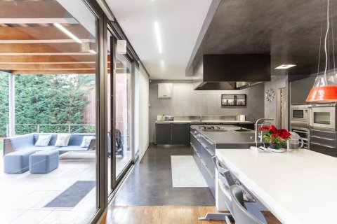 Сasa de 5 dormitorios en venta en Sant Cugat del Vallès, Barcelona, Cataluña, Spain № 1456 - foto 8