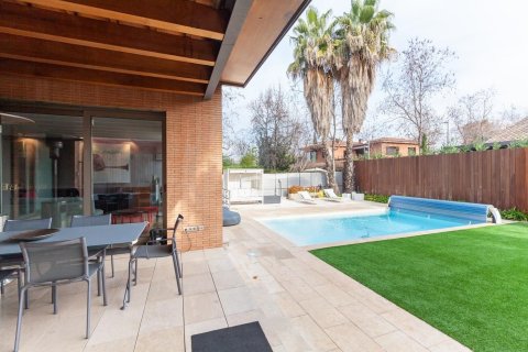 Сasa de 5 dormitorios en venta en Sant Cugat del Vallès, Barcelona, Cataluña, Spain № 1456 - foto 14