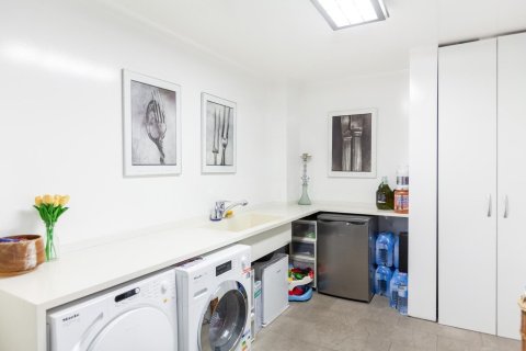 Сasa de 5 dormitorios en venta en Sant Cugat del Vallès, Barcelona, Cataluña, Spain № 1456 - foto 15
