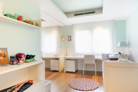 Сasa de 6 dormitorios en venta en Sant Cugat del Vallès, Barcelona, Cataluña, Spain № 1454 - foto 24