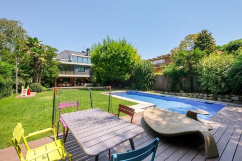 Сasa de 6 dormitorios en venta en Sant Cugat del Vallès, Barcelona, Cataluña, Spain № 1454 - foto 12