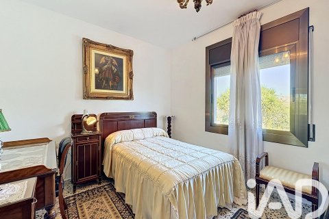 Apartamento de 4 dormitorios en venta en Vilanova i la Geltrú, Barcelona, Cataluña, Spain № 7400 - foto 14