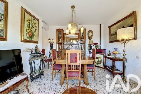 Apartamento de 4 dormitorios en venta en Vilanova i la Geltrú, Barcelona, Cataluña, Spain № 7400 - foto 21