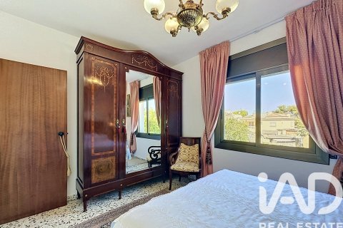 Apartamento de 4 dormitorios en venta en Vilanova i la Geltrú, Barcelona, Cataluña, Spain № 7400 - foto 12
