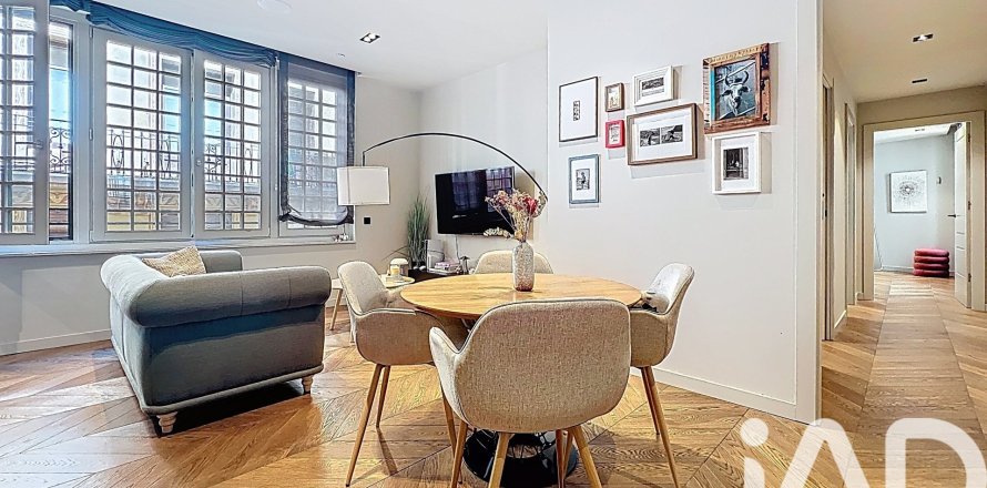 2 bedrooms apartment for sale in Barcelona, Catalonia, Spain № 7402