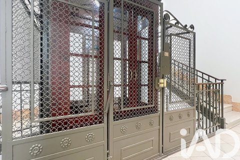 2 bedrooms apartment for sale in Barcelona, Catalonia, Spain № 7402 - photo 8