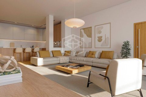 Apartamento de 3 dormitorios en venta en Girona, Gerona, Cataluña, Spain № 3101