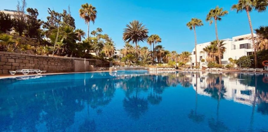 Propiedad comercial en venta en Cataluña, Spain № 3104