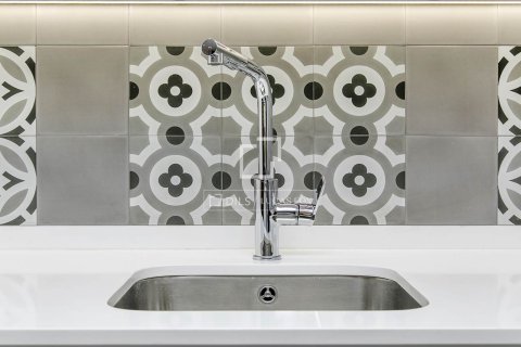 4 bedrooms apartment for sale in Barcelona, Catalonia, Spain № 7135 - photo 13