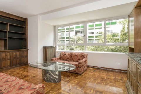 4 bedrooms apartment for sale in Barcelona, Catalonia, Spain № 7135 - photo 17