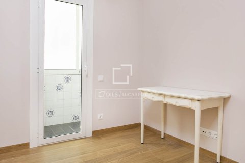 4 bedrooms apartment for sale in Barcelona, Catalonia, Spain № 7135 - photo 12
