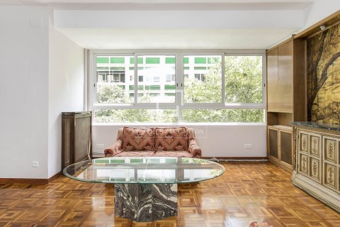 4 bedrooms apartment for sale in Barcelona, Catalonia, Spain № 7135 - photo 22