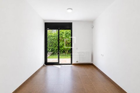 4 bedrooms villa for sale in Sitges, Barcelona, Catalonia, Spain № 7133 - photo 5