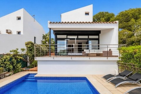 Villa de 4 dormitorios en venta en Sitges, Barcelona, Cataluña, Spain № 7133