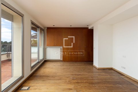 6 bedrooms villa for sale in Barcelona, Catalonia, Spain № 7132 - photo 21