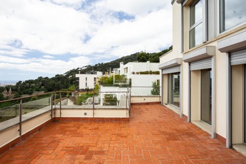 6 bedrooms villa for sale in Barcelona, Catalonia, Spain № 7132 - photo 17