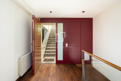 6 bedrooms villa for sale in Barcelona, Catalonia, Spain № 7132 - photo 14