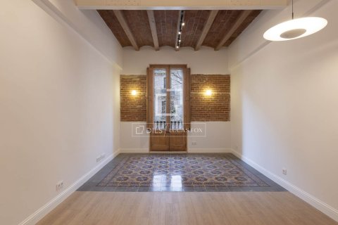 Купить квартиру в Барселона, Испания с 2 спальни, 84м², № 7137 - фото 28