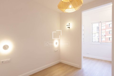 Купить квартиру в Барселона, Испания с 2 спальни, 84м², № 7137 - фото 18