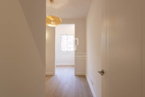 Купить квартиру в Барселона, Испания с 2 спальни, 84м², № 7137 - фото 14