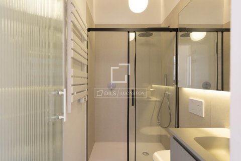 Купить квартиру в Барселона, Испания с 2 спальни, 84м², № 7137 - фото 11