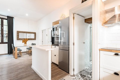 Купить квартиру в Барселона, Испания с 2 спальни, 77м², № 7136 - фото 24