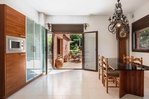 5 bedrooms villa for sale in Sant Cugat Del Valles, Barcelona, Catalonia, Spain № 7138 - photo 2