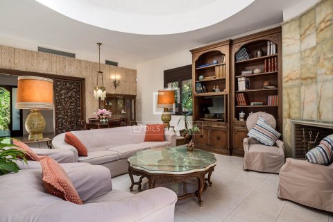 5 bedrooms villa for sale in Sant Cugat Del Valles, Barcelona, Catalonia, Spain № 7138 - photo 17
