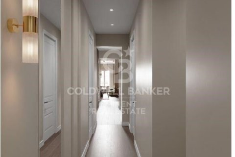 Apartamento de 4 dormitorios en venta en Barcelona, Cataluña, Spain № 5431 - foto 18