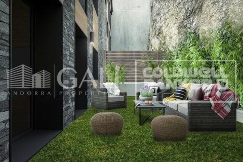 Apartamento de 4 dormitorios en venta en Principado De Andorra (Ninguna Poblacion Tiene C.P.), Lérida, Cataluña, Spain № 5427 - foto 4