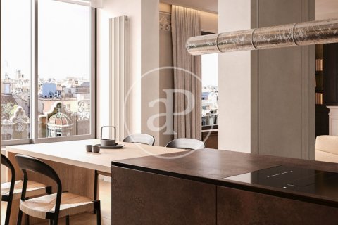 Ático de 4 dormitorios en venta en Barcelona, Cataluña, Spain № 2437 - foto 12