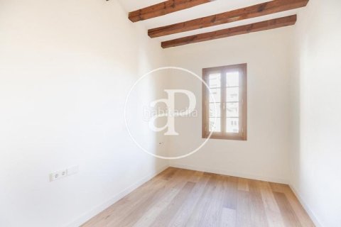 Ático de 2 dormitorios en venta en Eixample, Barcelona, Cataluña, Spain № 2436 - foto 12