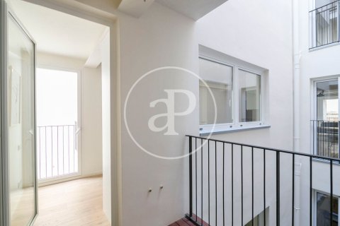 2 bedrooms apartment for sale in Ciutat Vella, Barcelona, Catalonia, Spain № 2438 - photo 17