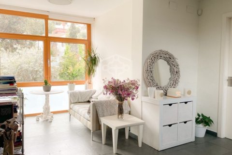 Villa de 6 dormitorios en venta en Castelldefels, Barcelona, Cataluña, Spain № 926 - foto 26