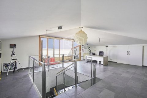 Villa de 6 dormitorios en venta en Castelldefels, Barcelona, Cataluña, Spain № 926 - foto 29