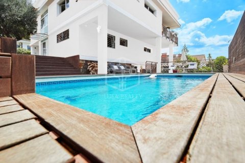 Villa de 6 dormitorios en venta en Castelldefels, Barcelona, Cataluña, Spain № 926 - foto 2