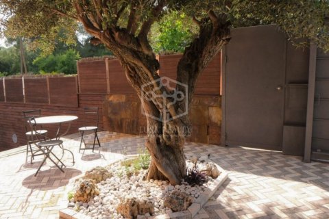 Villa de 6 dormitorios en venta en Castelldefels, Barcelona, Cataluña, Spain № 926 - foto 6