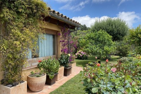 Villa de 3 dormitorios en venta en Sant Andreu de Llavaneres, Barcelona, Cataluña, Spain № 925 - foto 4