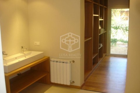 Villa de 4 dormitorios en venta en Blanes, Gerona, Cataluña, Spain № 923 - foto 11