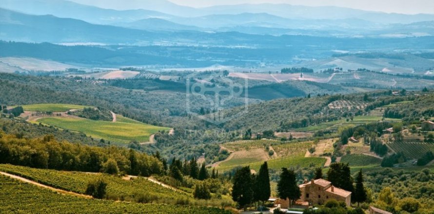 Сasa de 7 dormitorios en venta en Girona, Gerona, Cataluña, Spain № 921