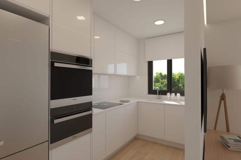 Apartamento de 3 dormitorios en venta en Casco Antiguo Sant Boi de Llobregat, Barcelona, Cataluña, Spain № 3225 - foto 2