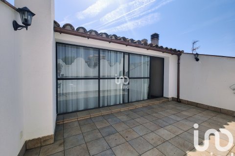 Villa de 3 dormitorios en venta en Canet de Mar, Barcelona, Cataluña, Spain № 4882 - foto 28