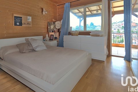 Сasa de 2 dormitorios en venta en Sant Boi de Llobregat, Barcelona, Cataluña, Spain № 4881 - foto 19