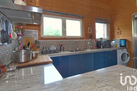 Сasa de 2 dormitorios en venta en Sant Boi de Llobregat, Barcelona, Cataluña, Spain № 4881 - foto 18