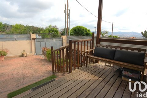 Сasa de 2 dormitorios en venta en Sant Boi de Llobregat, Barcelona, Cataluña, Spain № 4881 - foto 9