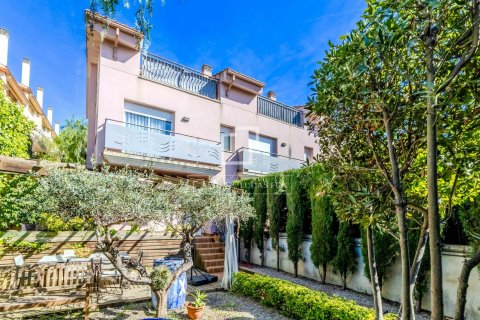 Villa de 5 dormitorios en venta en Sitges, Barcelona, Cataluña, Spain № 8712 - foto 26