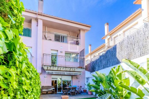 Villa de 5 dormitorios en venta en Sitges, Barcelona, Cataluña, Spain № 8712 - foto 27