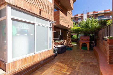 Купить квартиру в Эсплугес-де-Льобрегат, Испания с 4 спальни, 139м², № 8717 - фото 29
