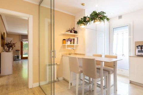 Купить квартиру в Эсплугес-де-Льобрегат, Испания с 4 спальни, 139м², № 8717 - фото 12